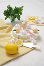 Load image into Gallery viewer, Jabadabado Limonina torta | Lesena limonina torta | Kjut Butik